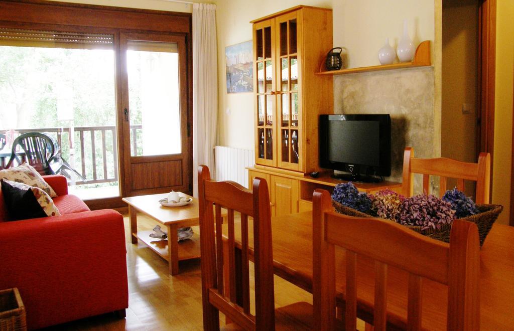 Apartamentos Rurales La Fuente Pesués エクステリア 写真